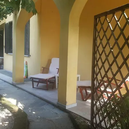 Rose's Garden - Zona Tranquilla - Vicino Torino Апартаменты Пино-Торинезе