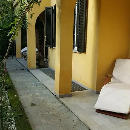 Rose's Garden - Zona Tranquilla - Vicino Torino