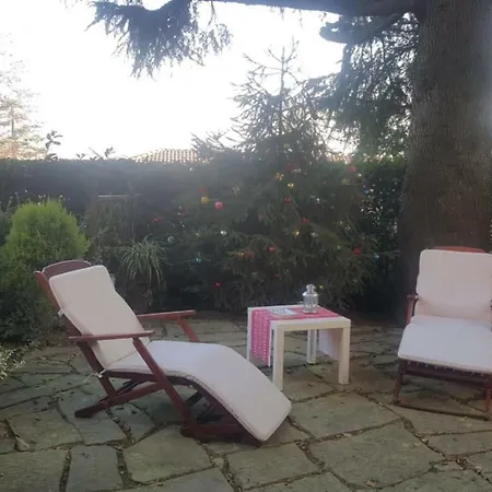 Apartment Rose's Garden - Zona Tranquilla - Vicino Torino
