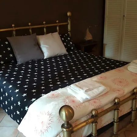 Rose's Garden - Zona Tranquilla - Vicino Torino Apartment *